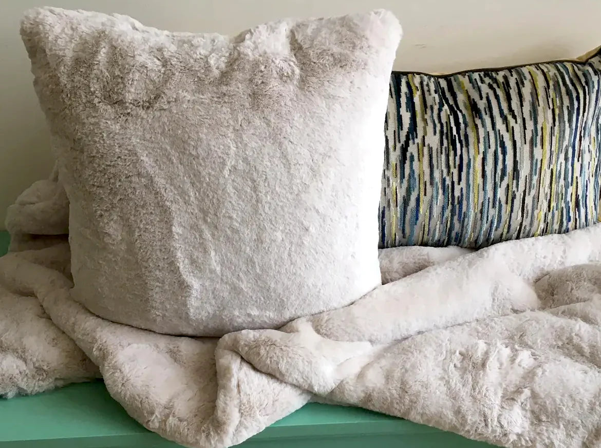 Moonstone Luxe Throw (50" x 60")