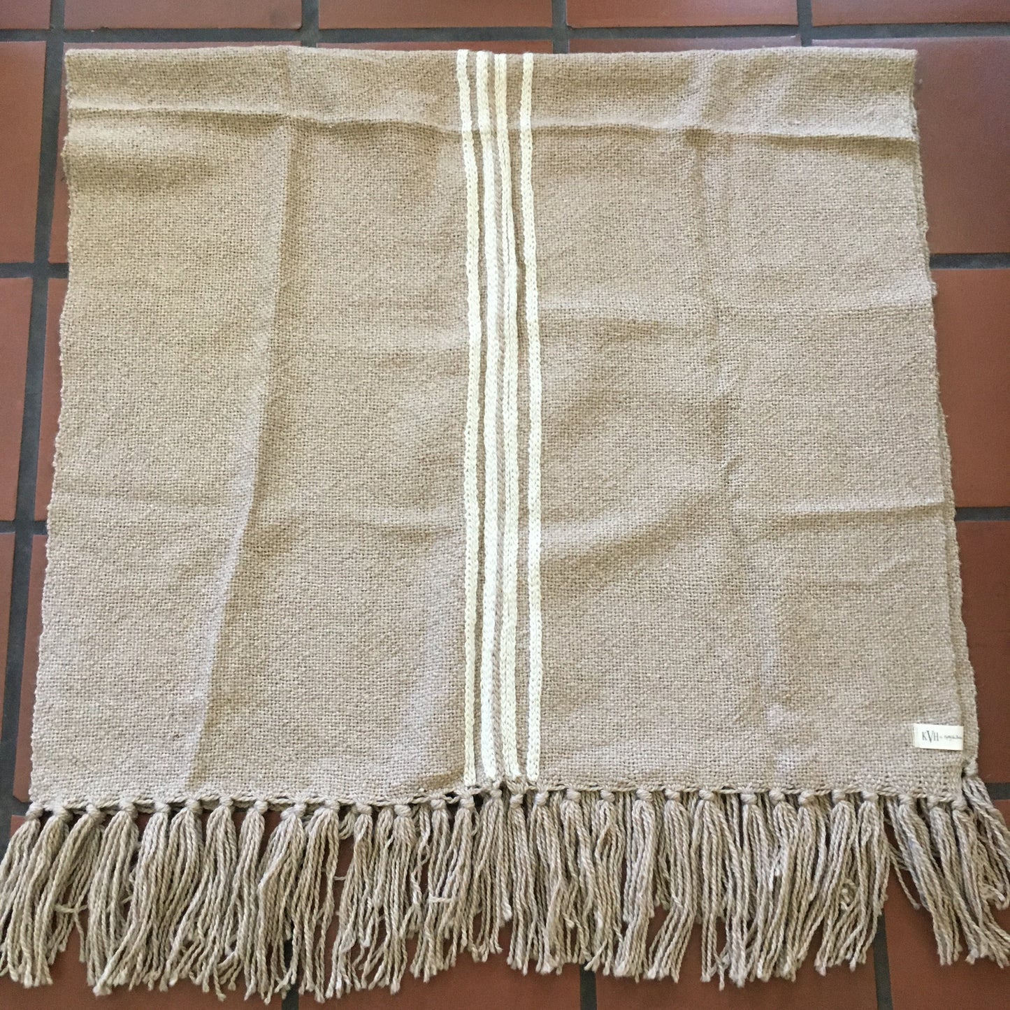 Bespoke "Villa" Llama Wool Throw With Tassels (Beige/Cream)