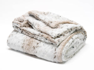 Lynx Faux Fur Minky Throw (59" x 84")